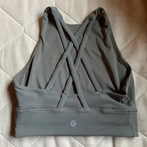 Women's Lululemon Energy Sports Bra High Neck Long Line Tough Size 4 B/C Cup - Picture 4 of 8